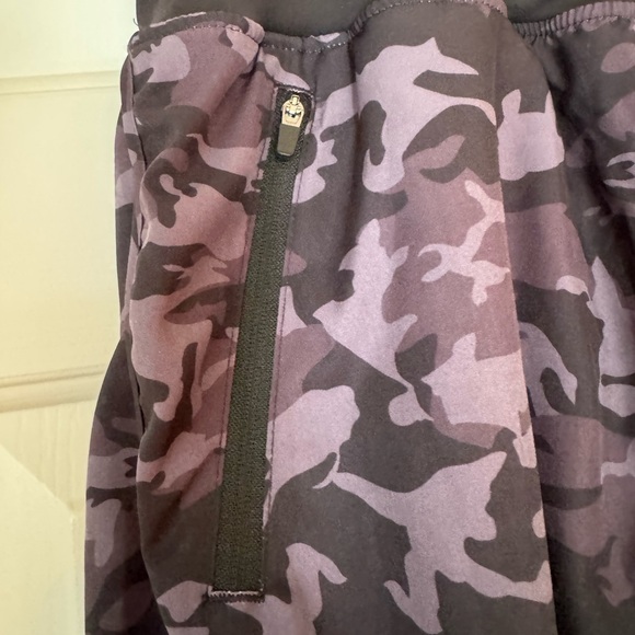 BIKEWA Cycling/Biking Padded Shorts, XL - Picture 10 of 14